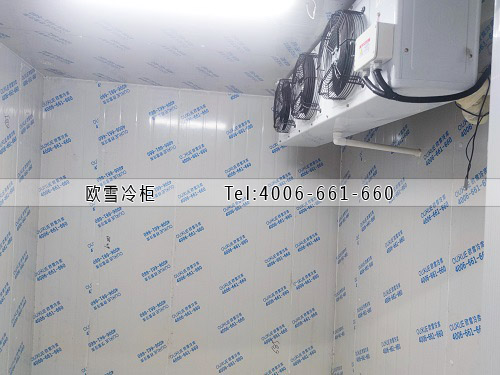 小型雙溫冷庫(kù)安裝.jpg 小型雙溫冷庫(kù)安裝.jpg