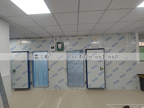 冷庫(kù)安裝.jpg 冷庫(kù)安裝.jpg