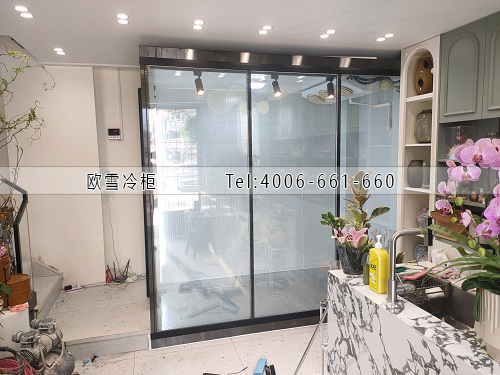 玻璃花房.jpg 玻璃花房.jpg