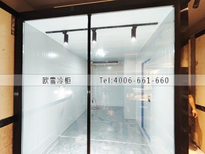 深圳龍崗區(qū)20立方的玻璃花房保鮮冷庫(kù)安裝案例